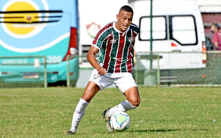 Daniel Lima em ação com a camisa do Fluminense - Mailson Santana/Fluminense