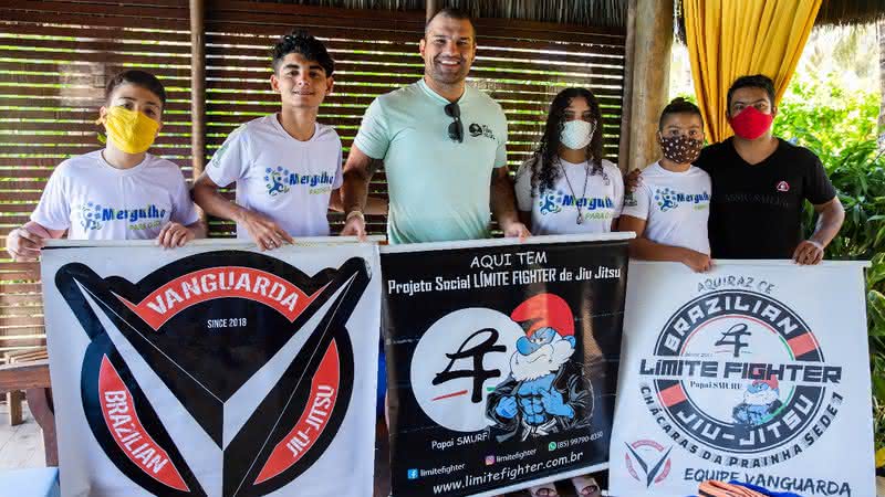 UFC: Shogun aproveita dias de folga com a família após vitória contra Minotouro - Divulgação