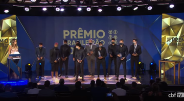 Jogadores eleitos na seleção do brasileirão 2020 - Transmissão Youtube/CBF