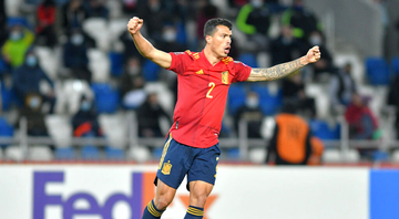 Jogador da Espanha comemorando o gol pelas Eliminatórias - GettyImages