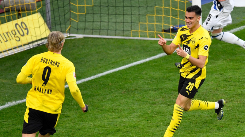 Haaland e Reinier comemorando pelo Borussia Dortmund - GettyImages