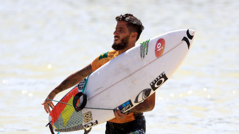 Filipe Toledo segue na busca pelo título do Mundial de Surf - GettyImages