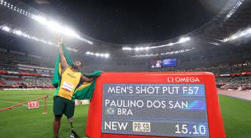 Thiago Paulino quebra recorde paralímpico e leva ouro no arremesso de peso - GettyImages