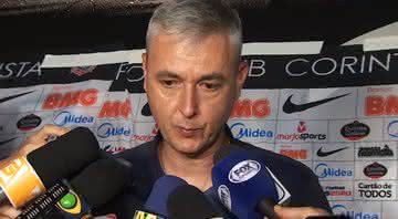 Tiago Nunes comenta derrota na Pré-Libertadores! - Transmissão/DAZN