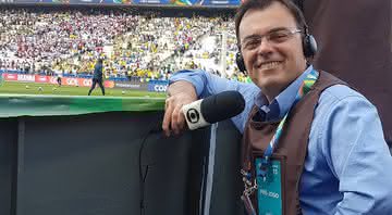 Jornalista Tino Marcos durante cobertura da Copa do Mundo na Arena Corinthians - Reprodução/Instagram