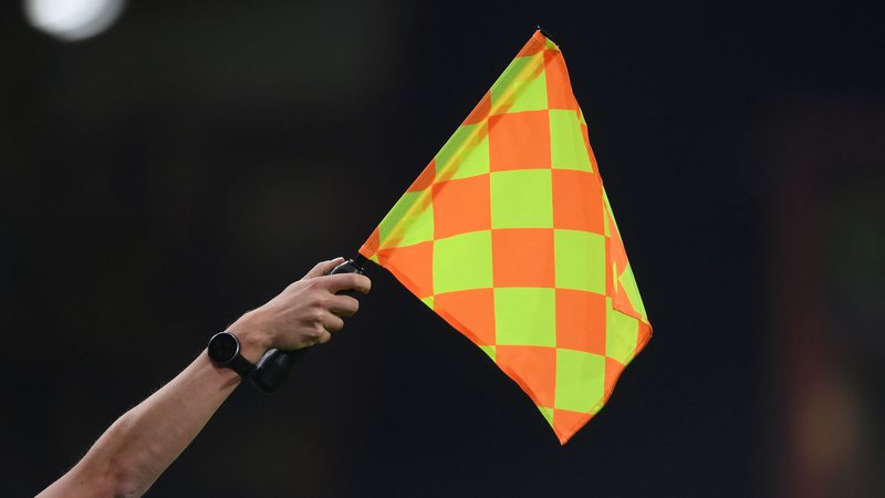 UEFA irá utilizar nova tecnologia de impedimento - Getty Images