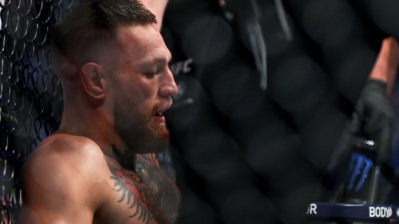 Poirier vence Mcgregor no UFC264, após fratura no tornozelo - GettyImages