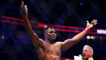 UFC: Francis Ngannou se recupera e ainda não sabe quando vai voltar - GettyImages