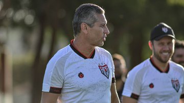 Jorginho e Vasco vão iniciar uma nova era no clube e a ideia é garantir a equipe na série A do Brasileirão - Alan Deyvid/Atlético-GO/Flickr