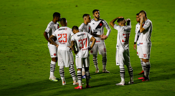 Equipes como Vasco, Cruzeiro e Fluminense caíram e não subiram no ano seguinte - Getty Images