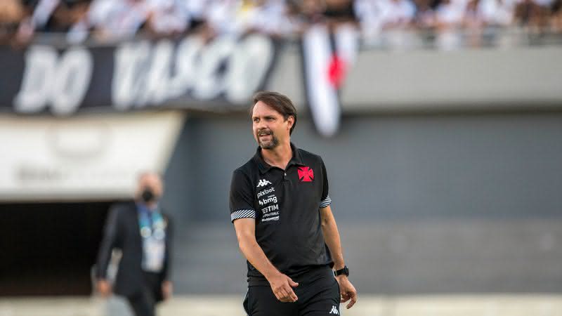 Vasco anuncia demissão do técnico Maurício Souza - Daniel Ramalho/ CRVG/ Flickr