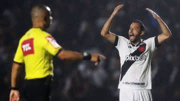 Vasco lida com situação delicada na série B do Brasileirão após empate com o Londrina - Daniel Ramalho/CRVG