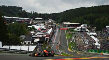Verstappen bate no fim, mas lidera segundo treino livre do GP da Bélgica - GettyImages