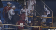 Imagens mostram garoto sendo espancado por torcedores - Transmissão Federação Goiana de Futebol