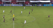 Com gramado encharcado, Vasco vence Vitória em partida marcada por paralisação - Transmissão/ SporTV