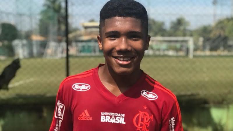 Vitor Isaias fazia parte da base do Flamengo desde agosto de 2018 - Instagram