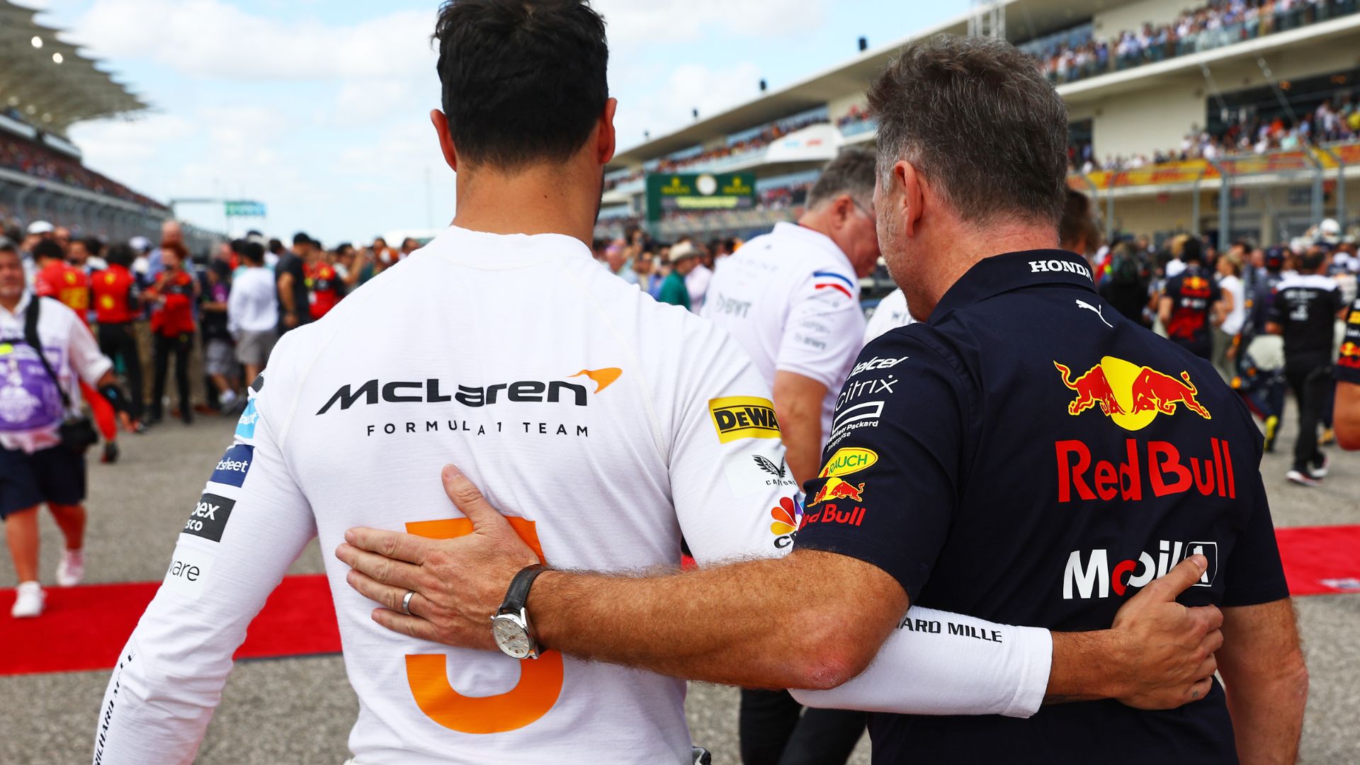 Daniel Ricciardo e Christian Horner, da Red Bull Racing