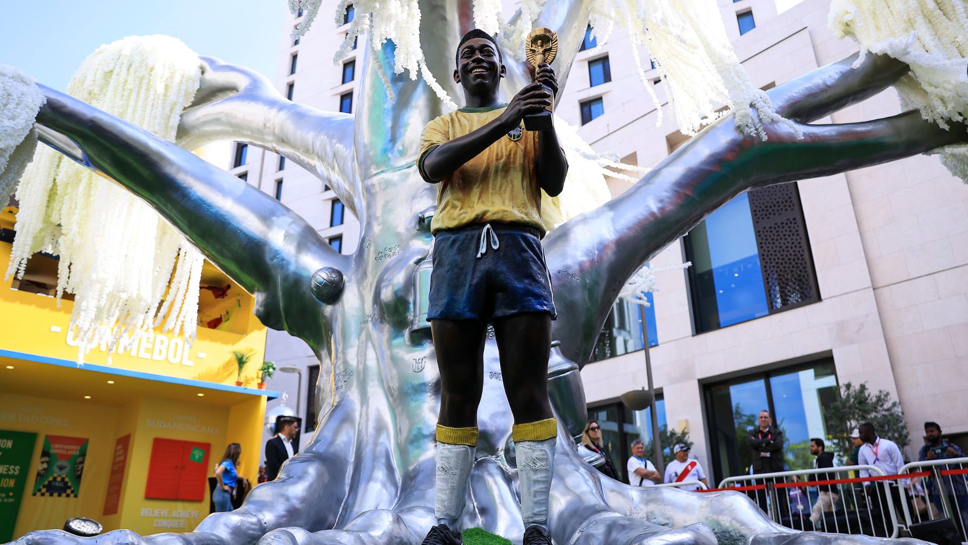 Homenagem da Conmebol a Pelé, que está internado