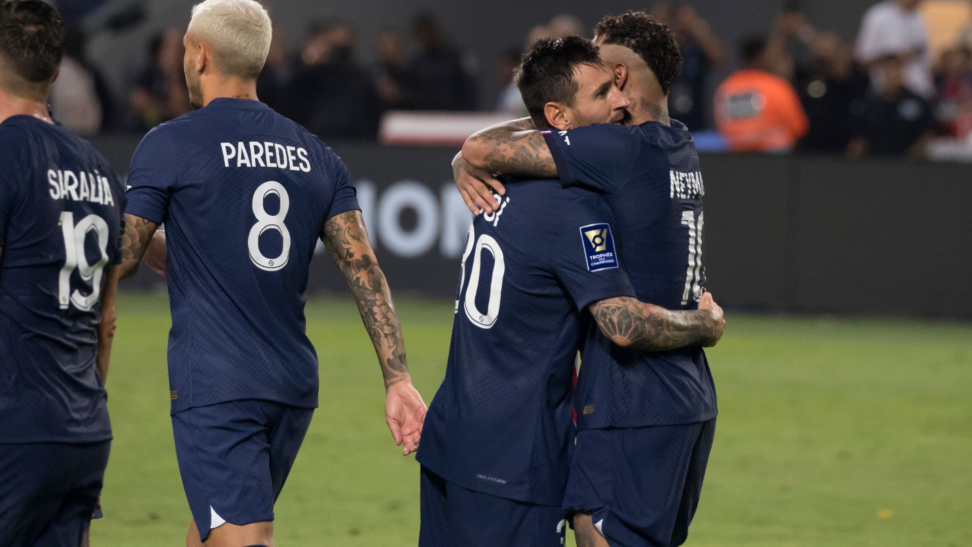 PSG entra em campo no Campeonato Francês