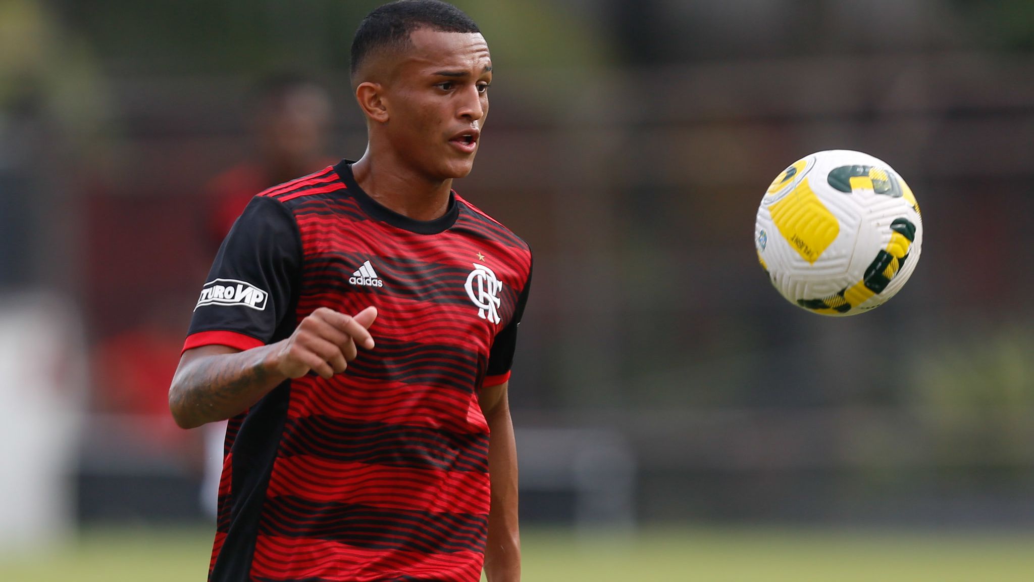 Na mira do Barcelona, Wesley é selecionado pelo Flamengo em pré-lista para  o Mundial de Clubes - Coluna do Fla