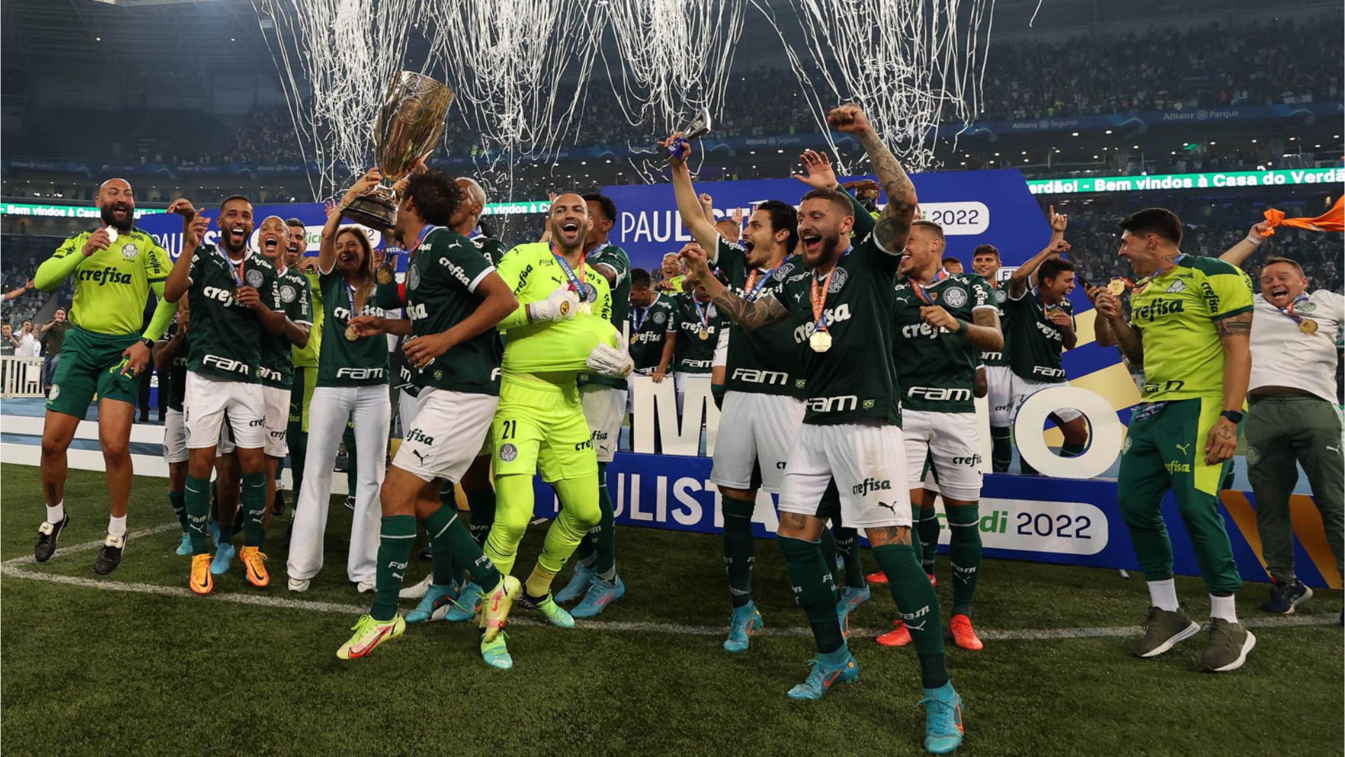 Palmeiras comemorando o título do Paulistão 2022