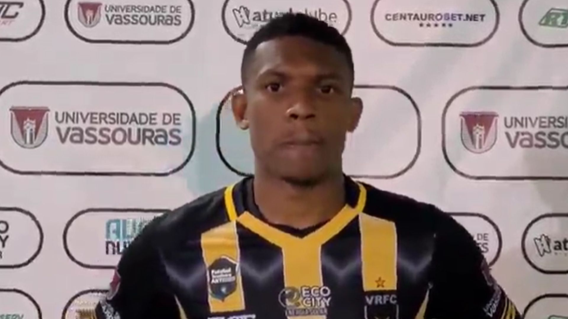 Lelê é o artilheiro do Carioca, com nove gols marcados