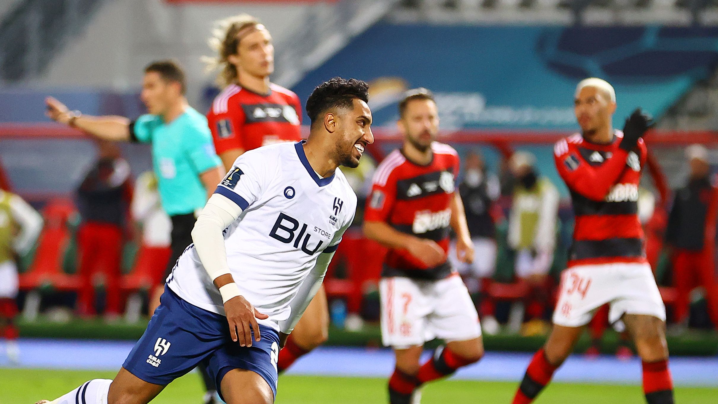Momento do segundo gol marcado pelo Al-Hilal contra o Flamengo (Crédito: Getty Images)