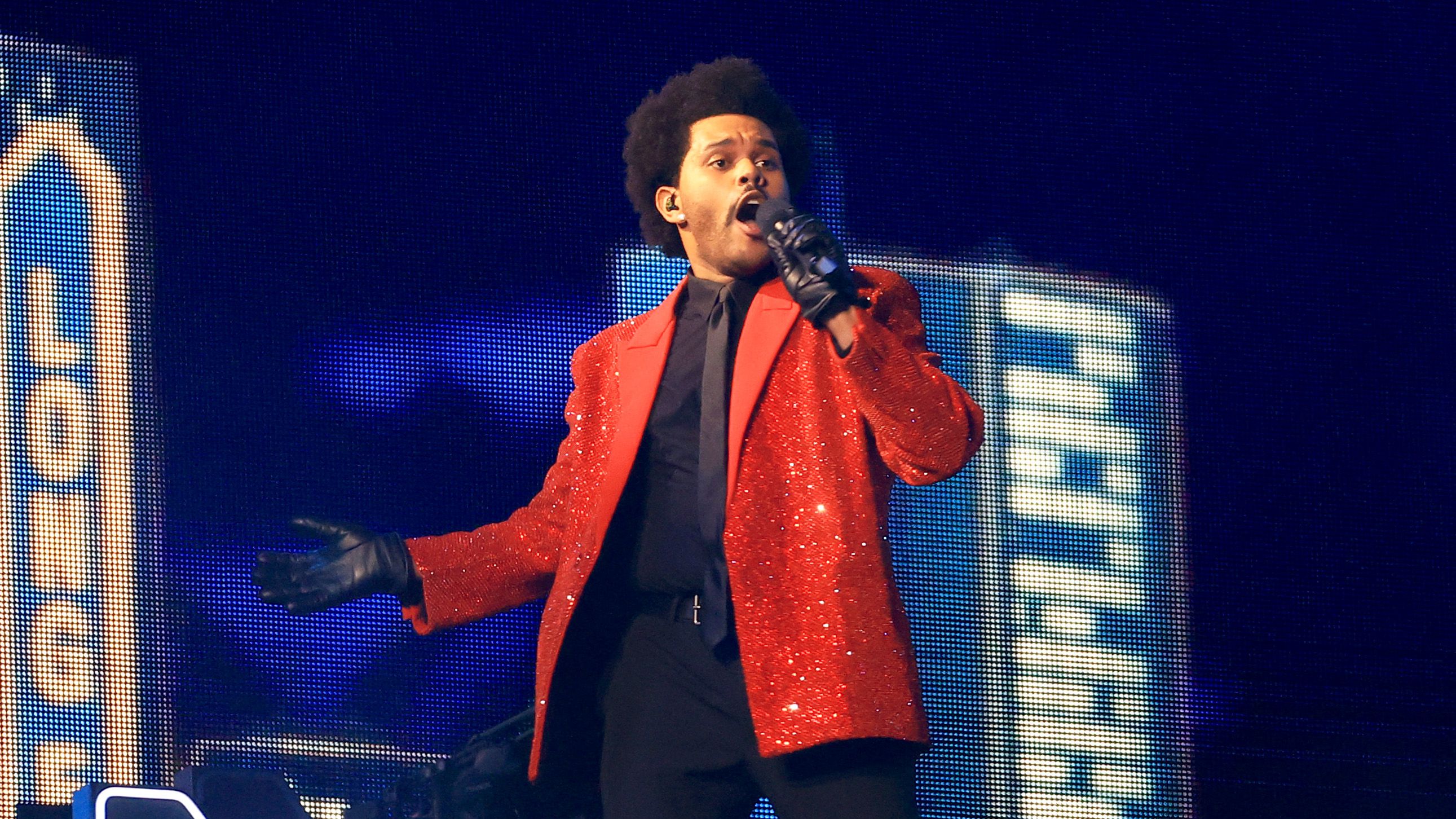 The Weeknd se apresentou no Super Bowl, em 2021