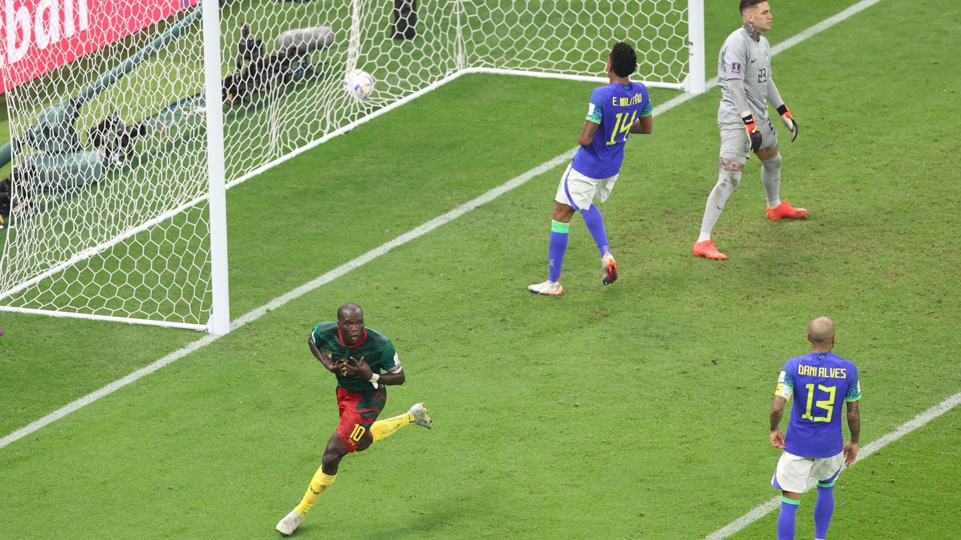 Brasil perdeu para Camarões na Copa do Mundo