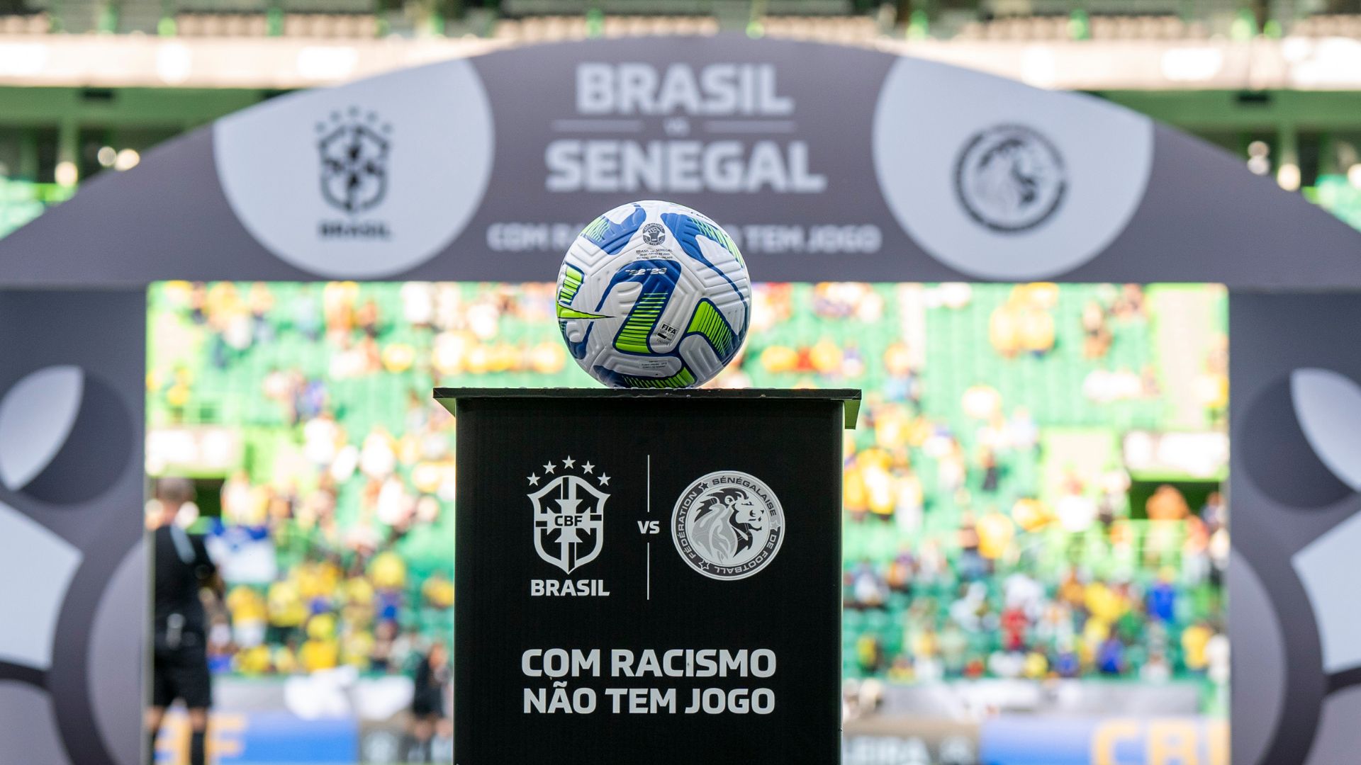 Campanha contra o racismo presente em mais um amistoso da Seleção Brasileira (Crédito: Joilson Marconne / CBF)