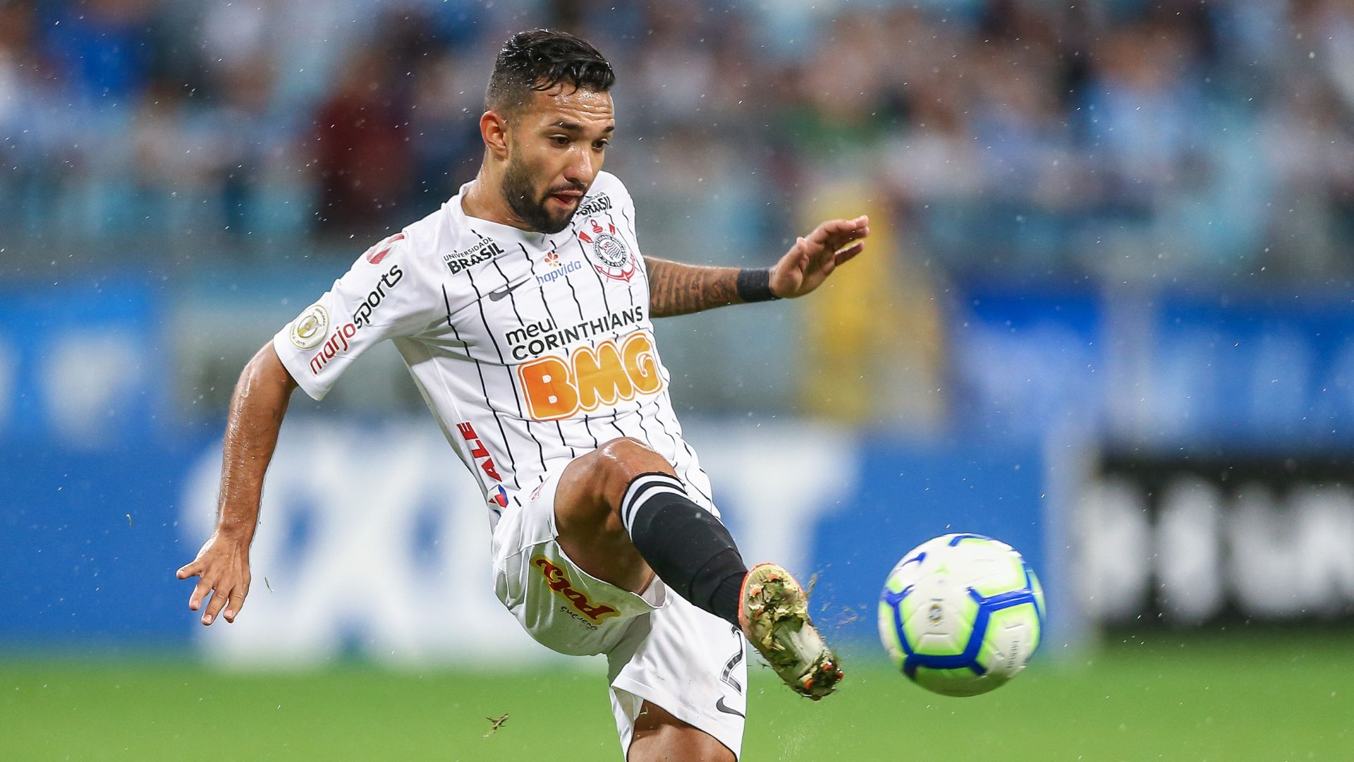 Clayson em ação com a camisa do Corinthians (Crédito: Getty Images)