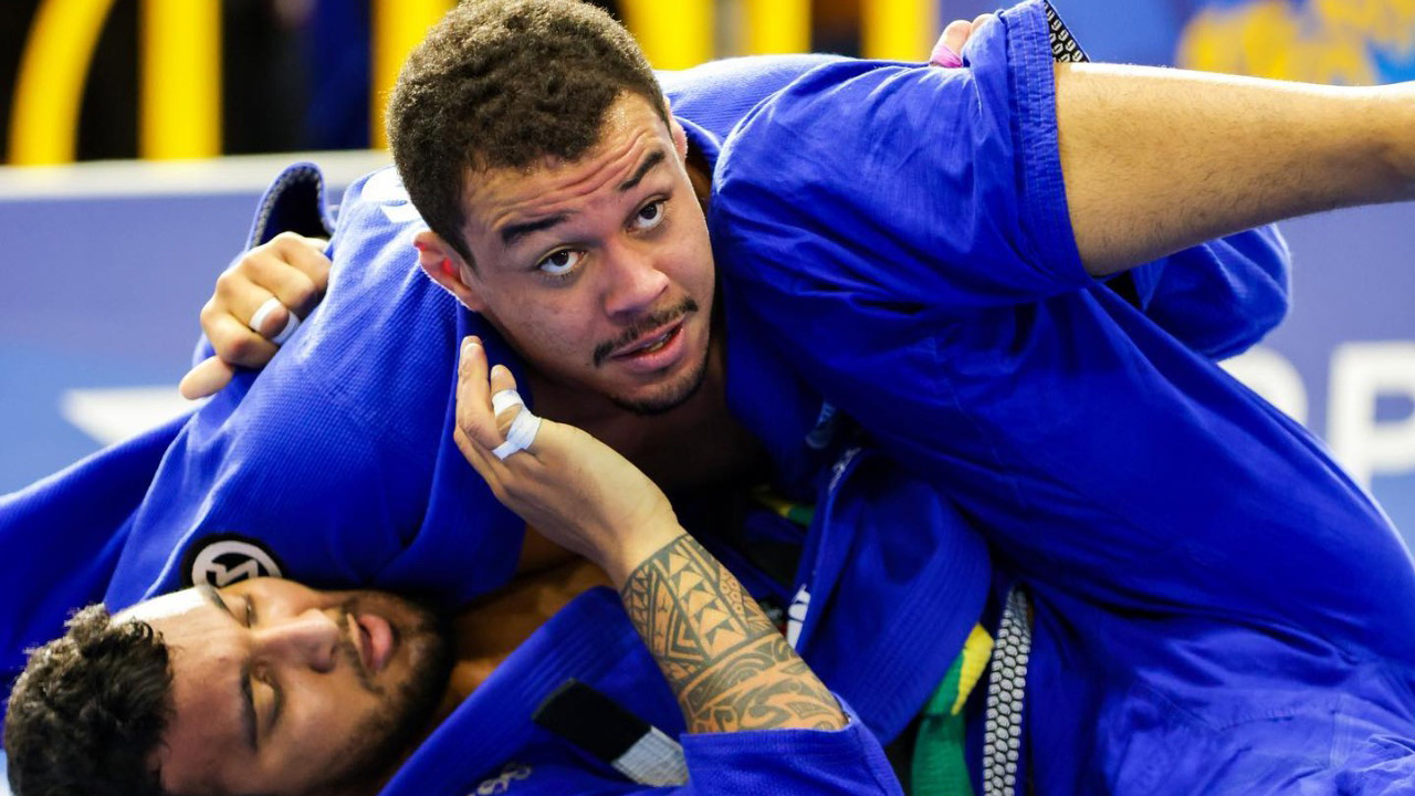 Com diversos campeões, equipe brasileira desembarca na Califórnia para o  Mundial de Jiu-Jitsu
