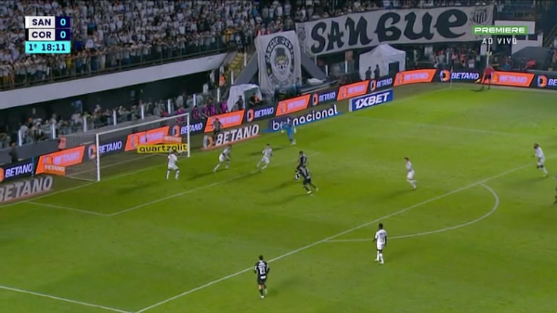 Momento do primeiro gol do Corinthians