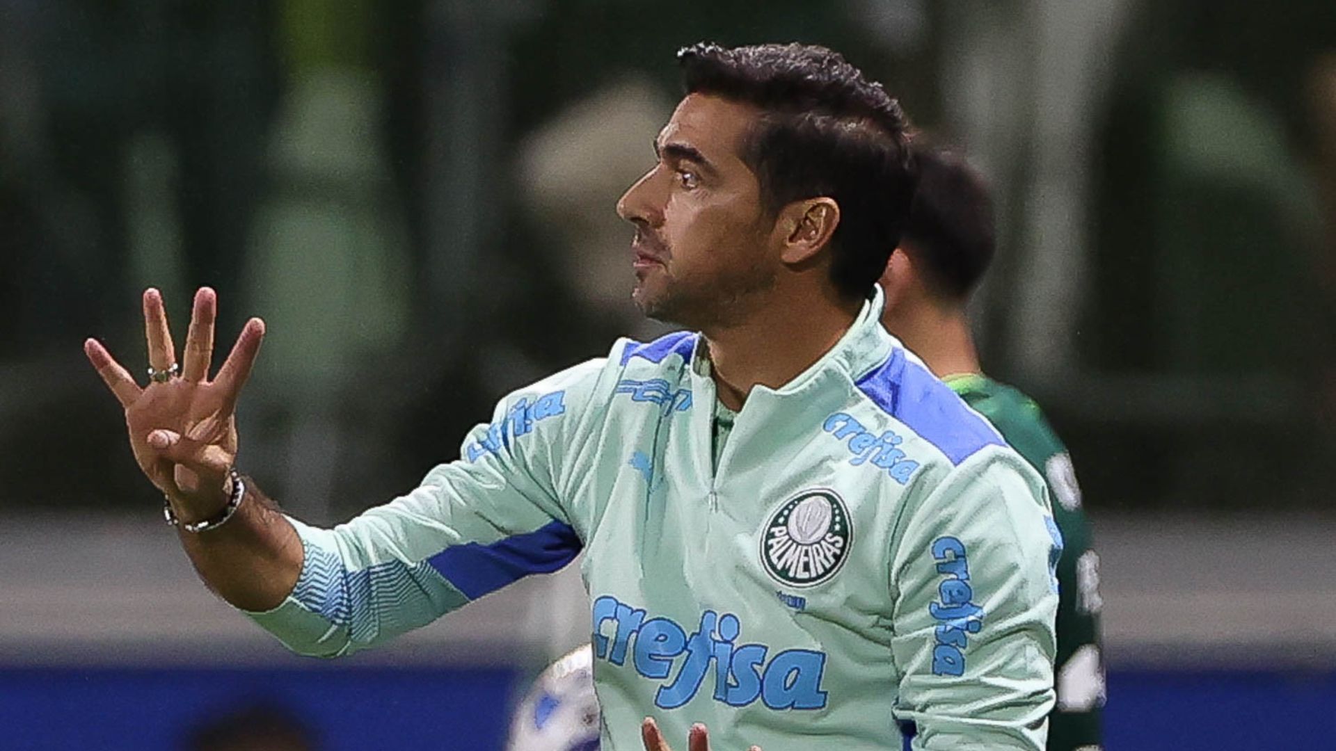 Abel Ferreira durante a partida entre Palmeiras e Bolívar (Crédito: Getty Images)
