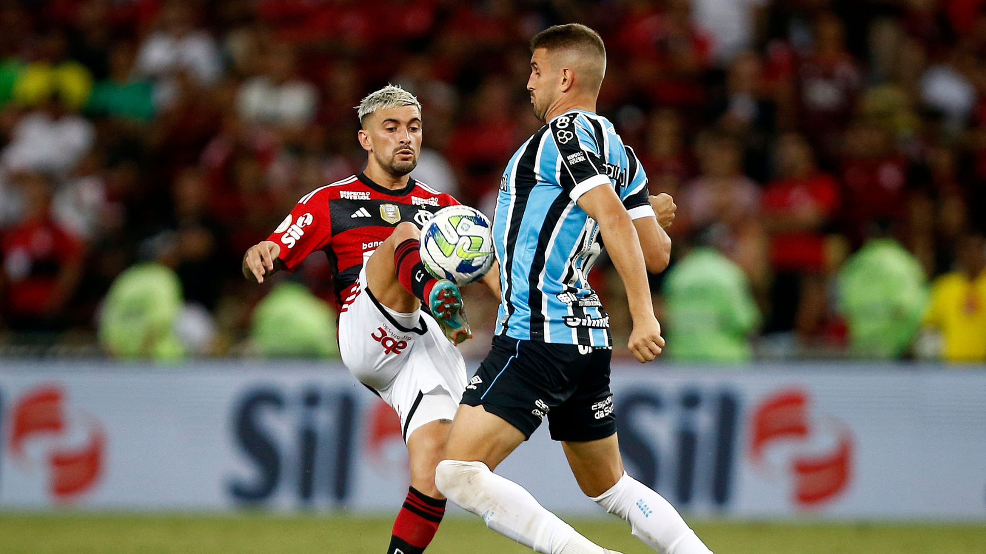 Grêmio e Flamengo em ação