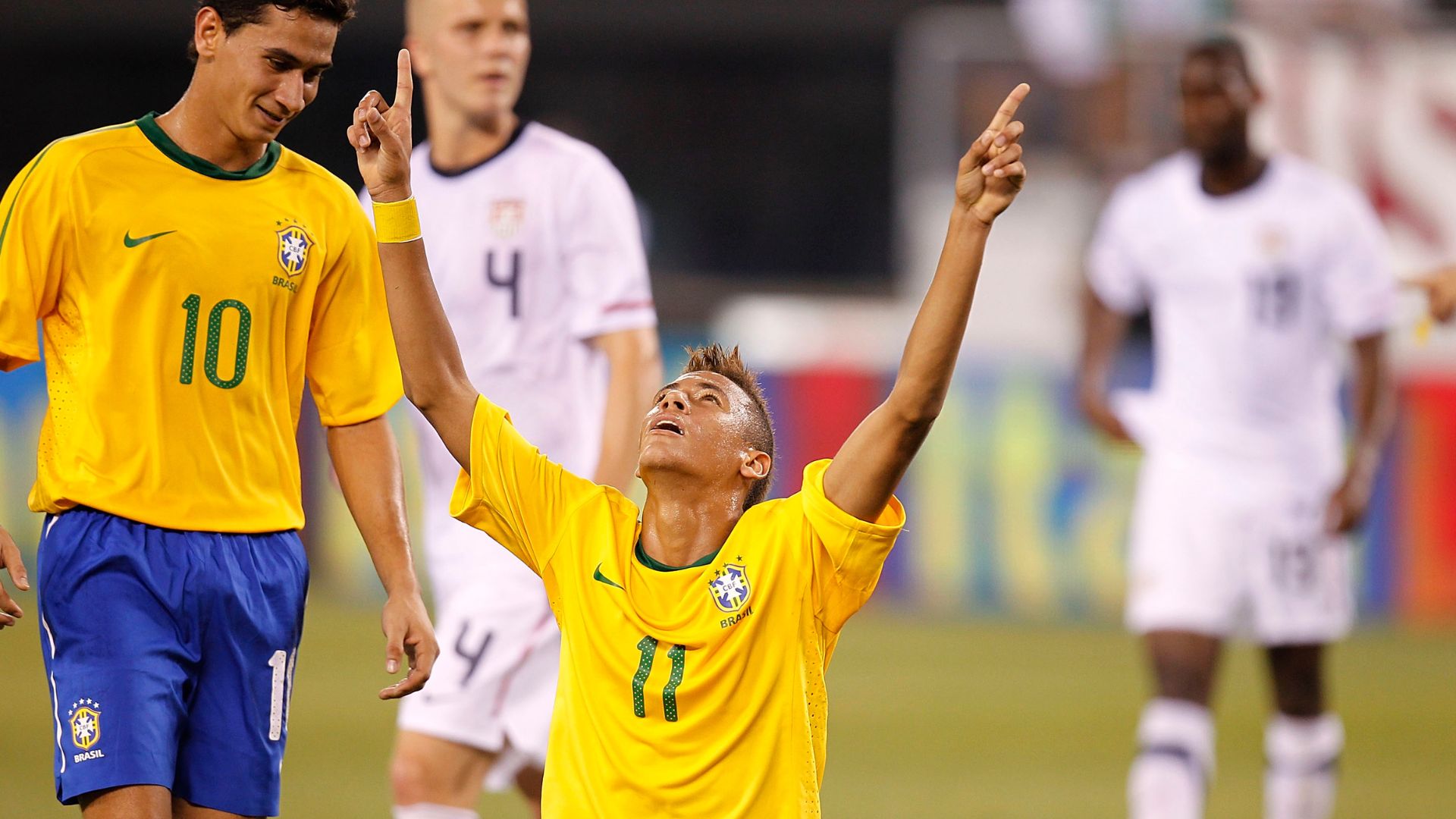 Ganso e Neymar juntos na Seleção Brasileira