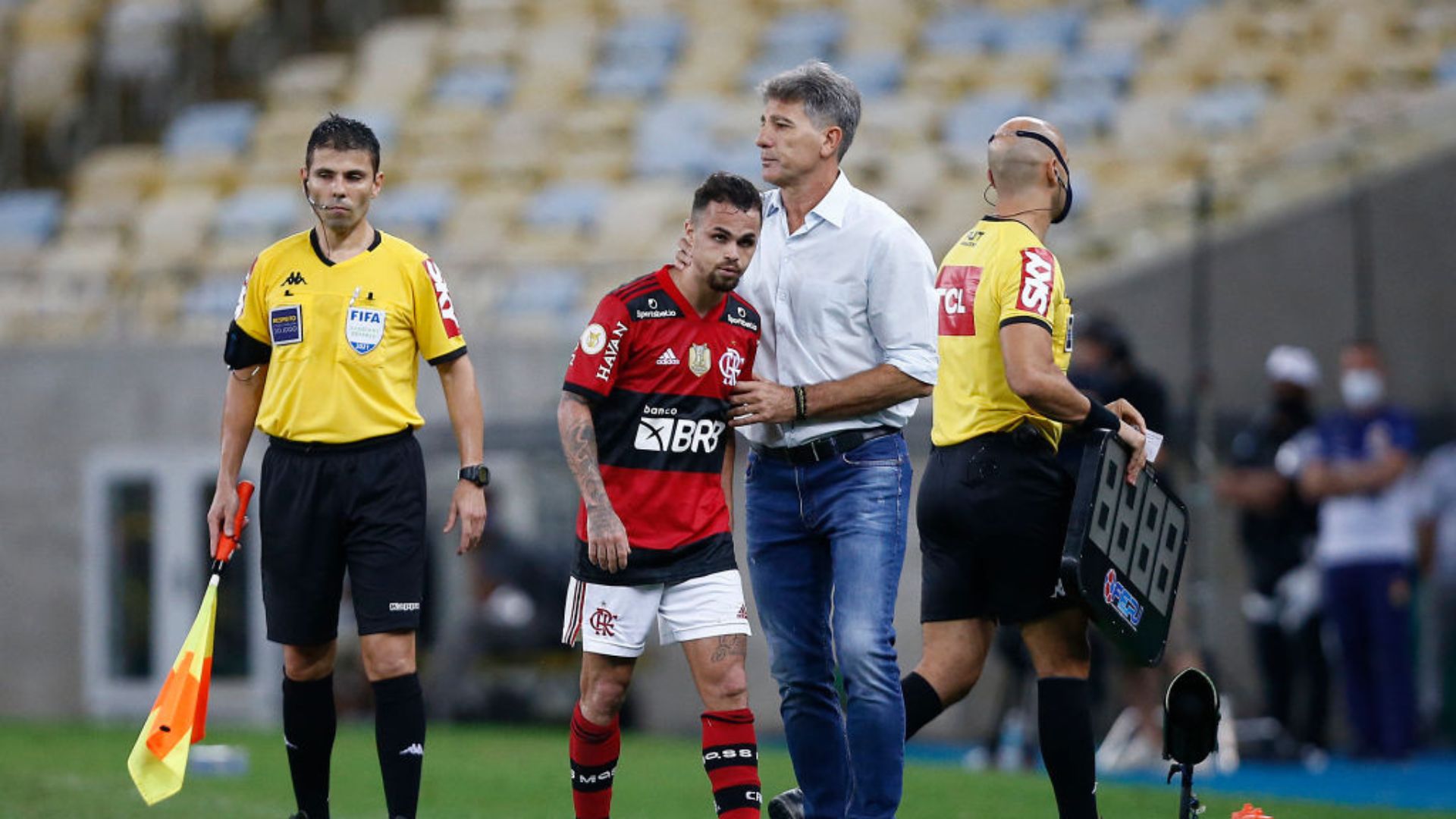 Alvo do Grêmio, Michael já trabalhou com Renato Gaúcho