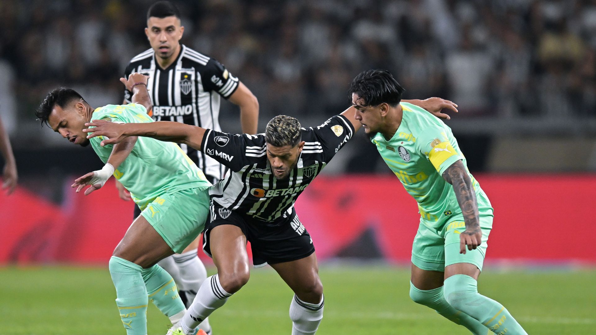 Atlético-MG e Palmeiras em ação