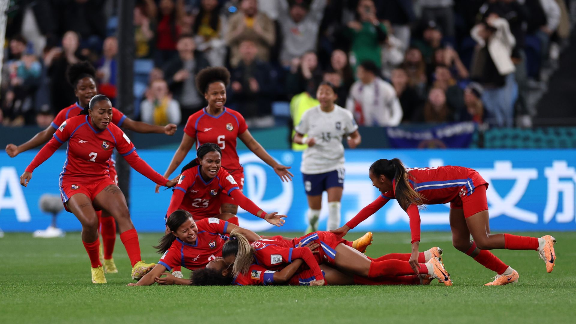 Panamá marcou o primeiro gol da partida contra a França