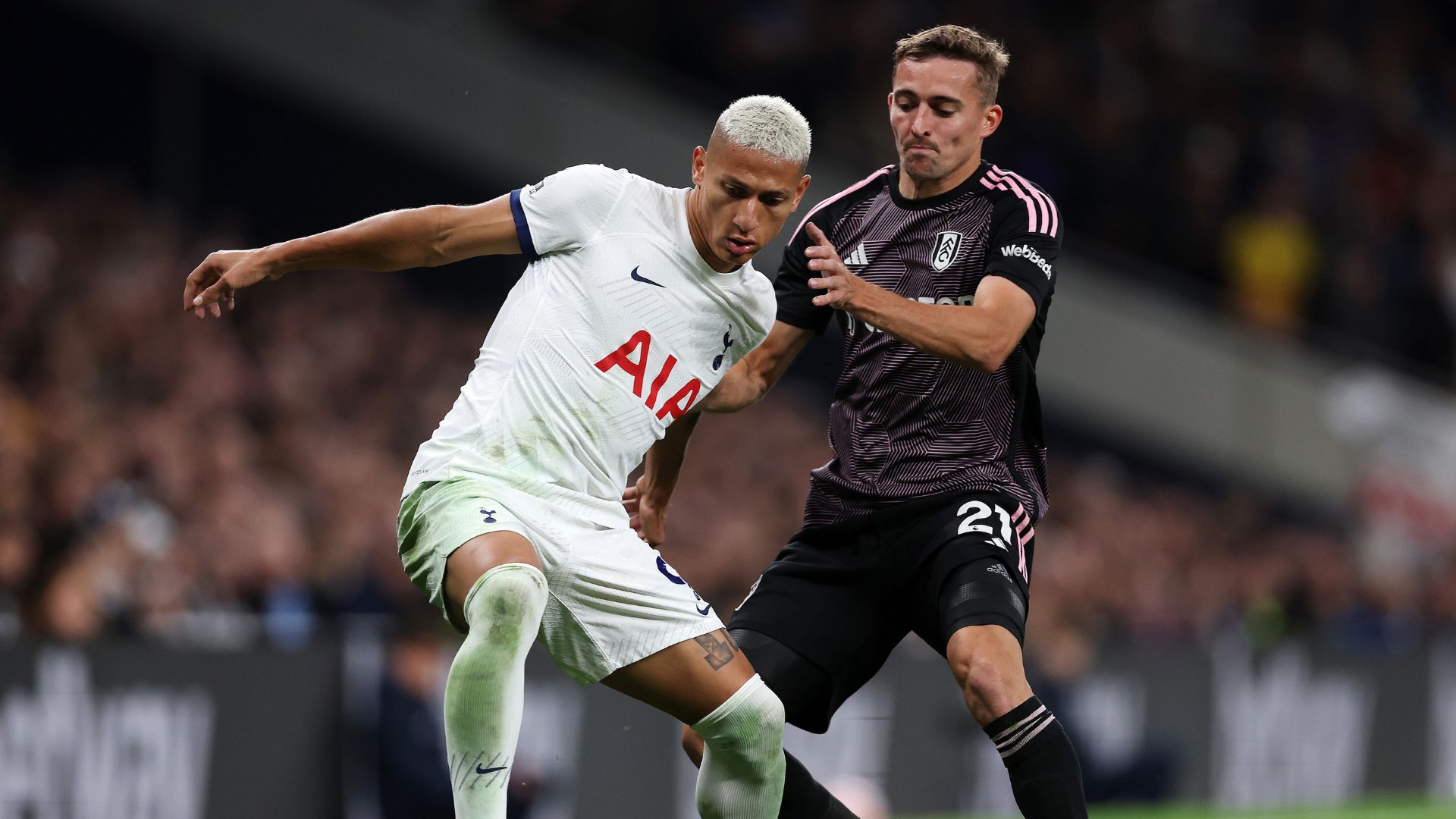 Tottenham dominou a partida desde o primeiro tempo (Crédito: Getty Images)