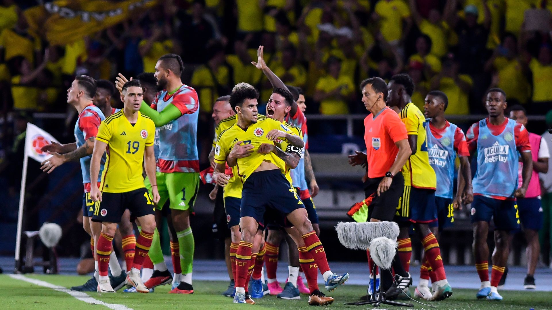 Luis Díaz decidiu para a Colômbia contra o Brasil