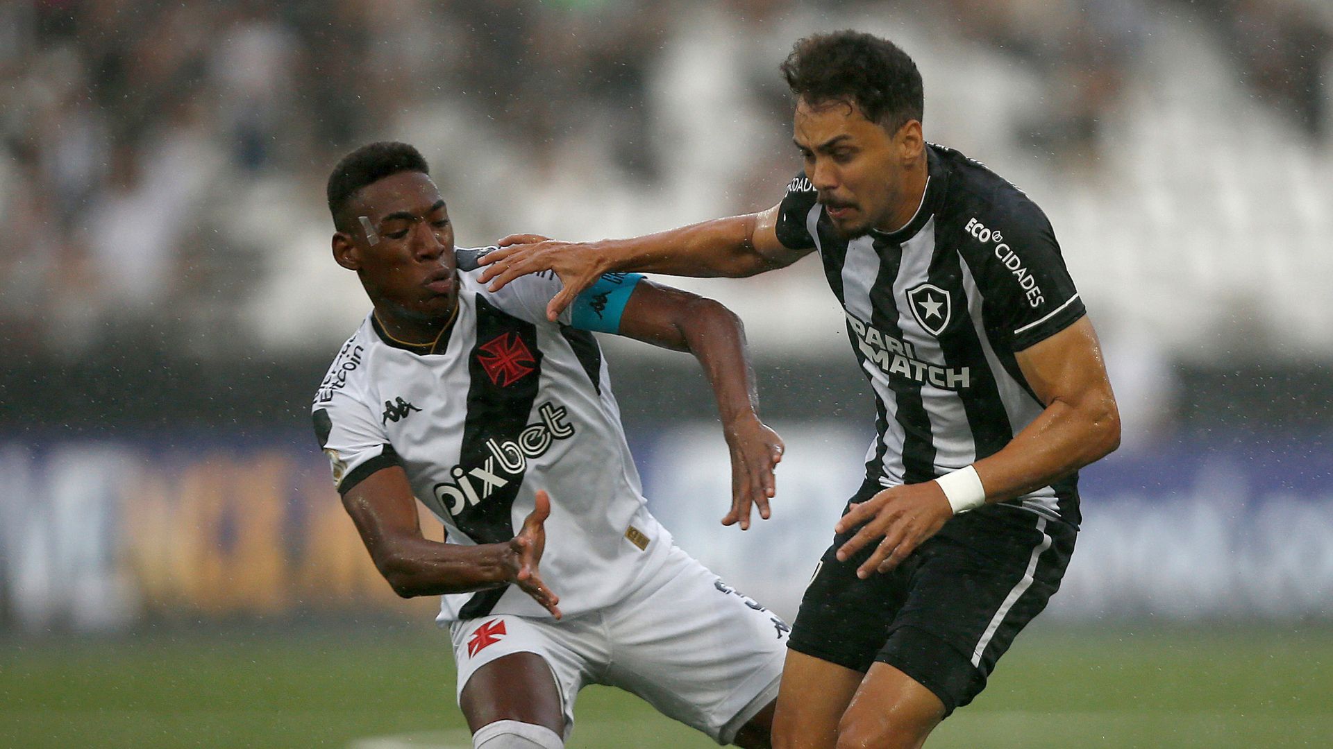 Santos x Botafogo: onde assistir ao vivo, horário e escalações do jogo de  hoje pelo Brasileirão - Lance!