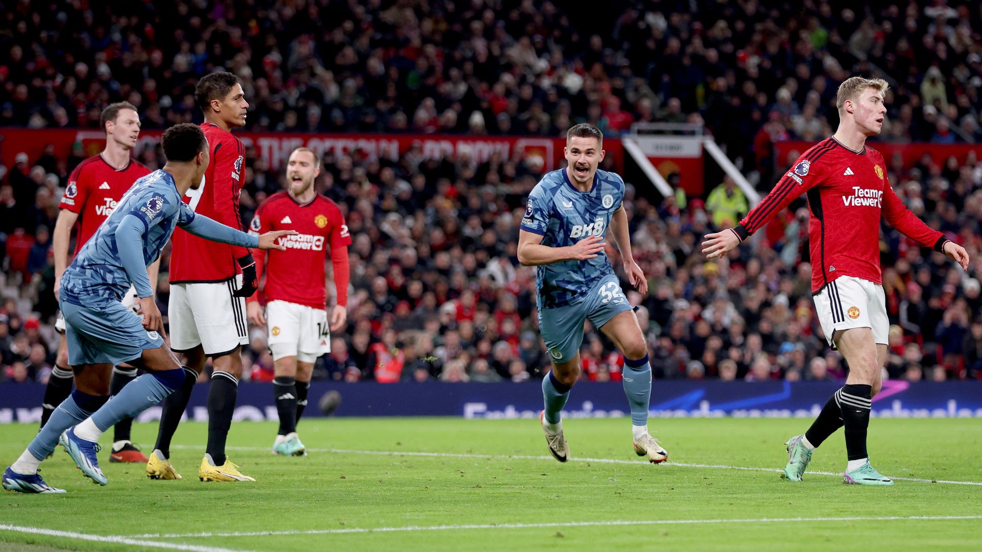 Momento do segundo gol do Aston Villa (Crédito: Getty Images)