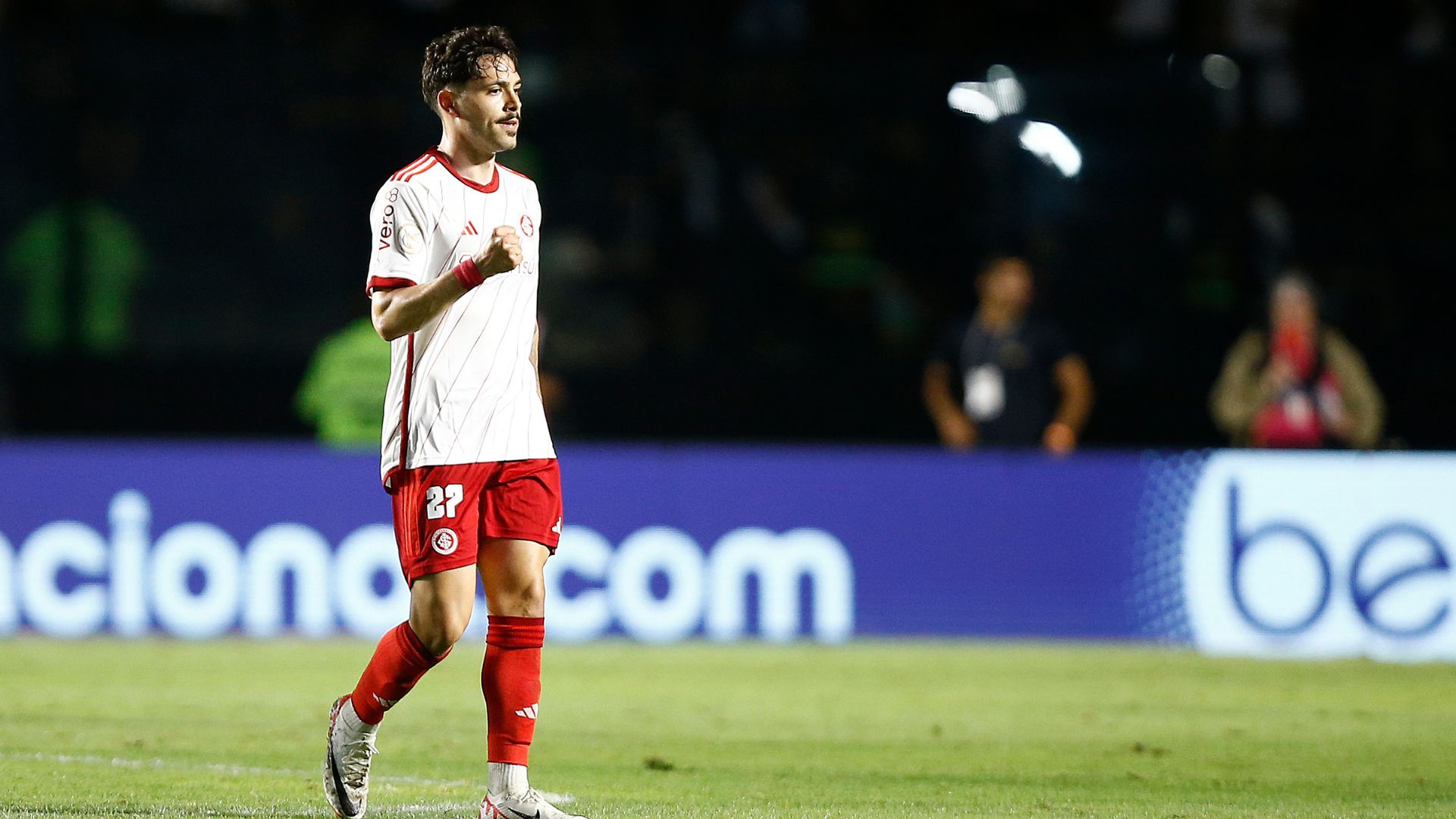 Maurício comemorando gol contra o Vasco (Crédito: Getty Images)