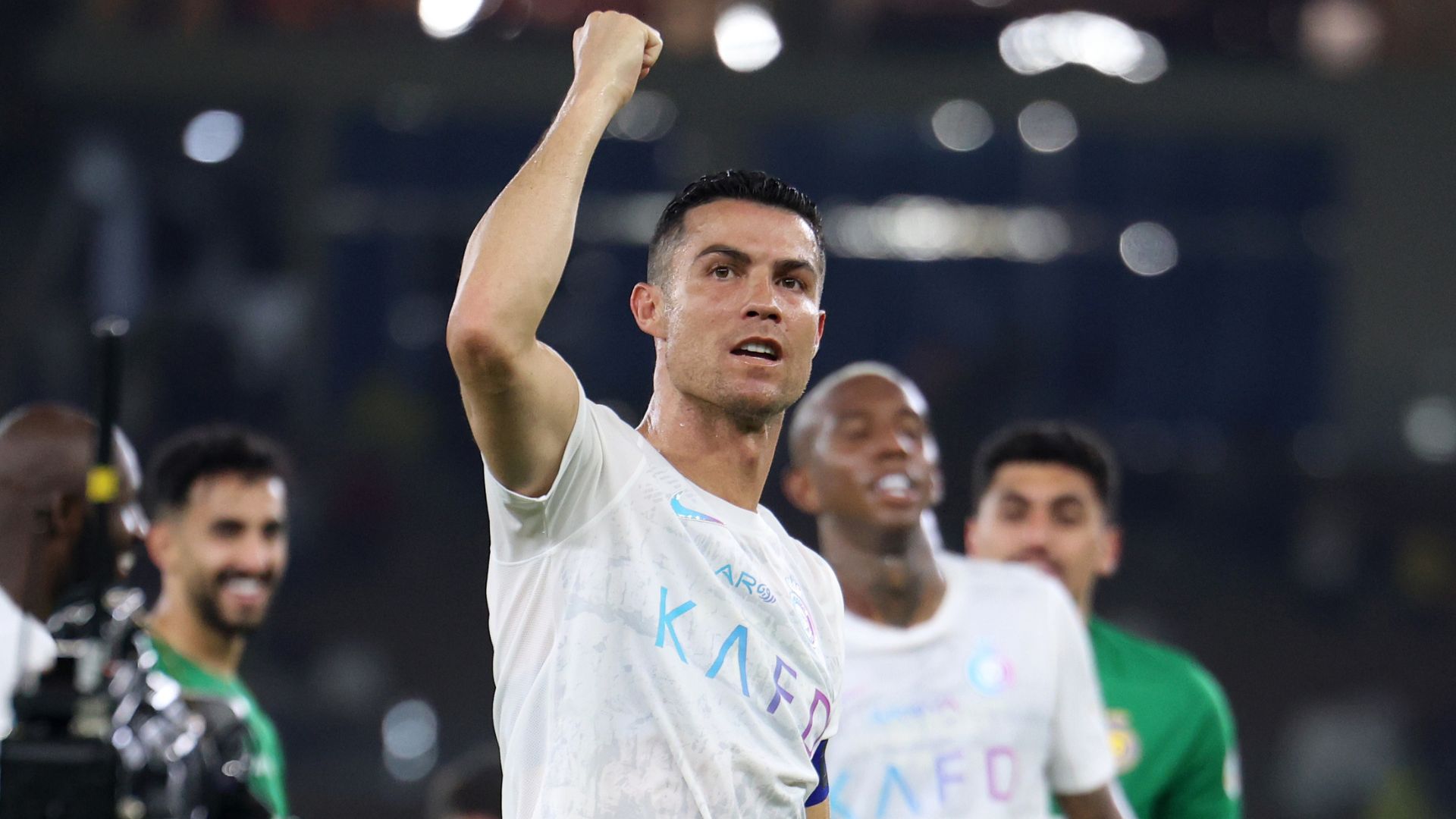 Cristiano Ronaldo comemorando vitória pelo Al Nassr (Crédito: Getty Images)