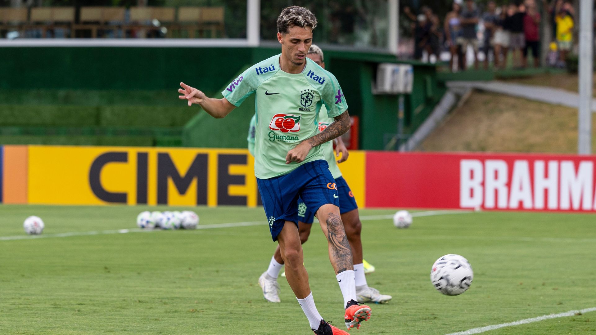 Marlon Gomes treinando pela Seleção pré-Olímpica (Crédito: Joilson Marconne / CBF)