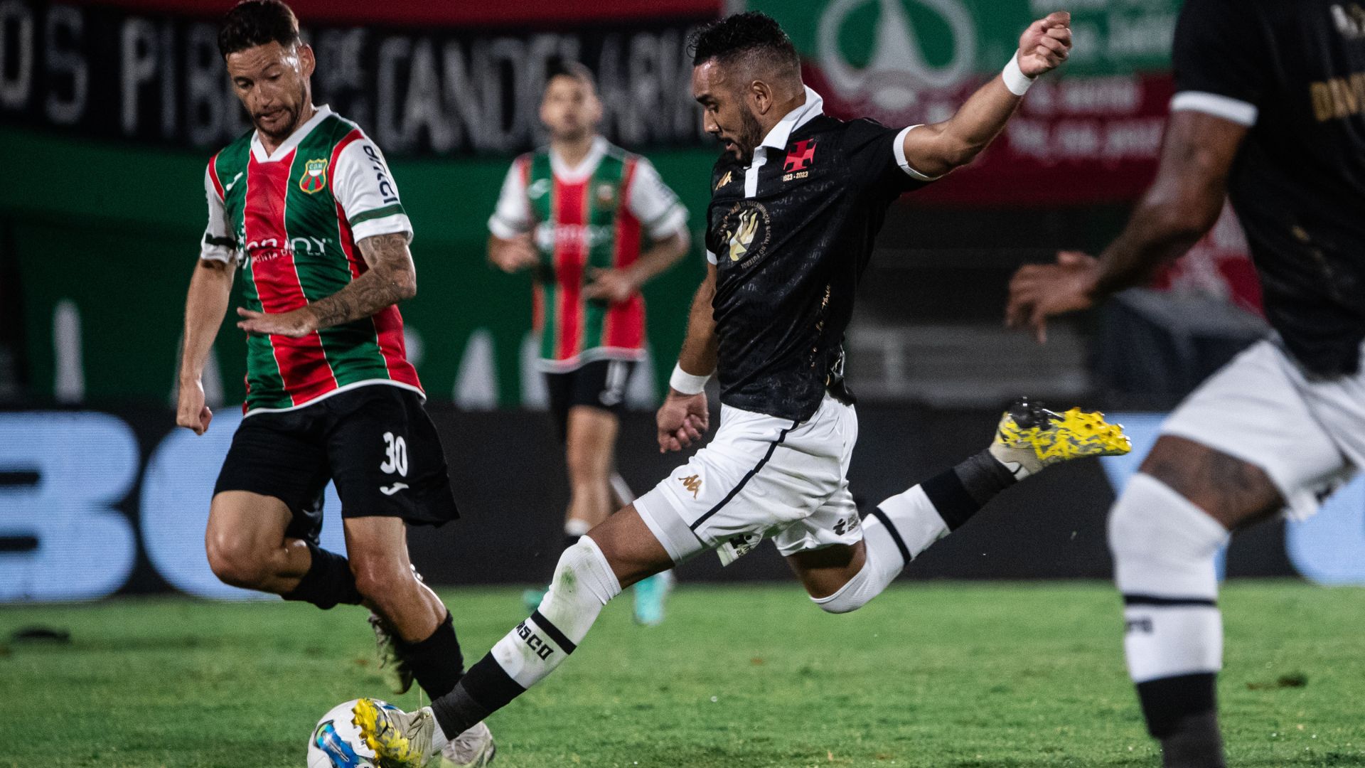 Payet em ação na pré-temporada do Vasco (Crédito: Leandro Amorim / Vasco)