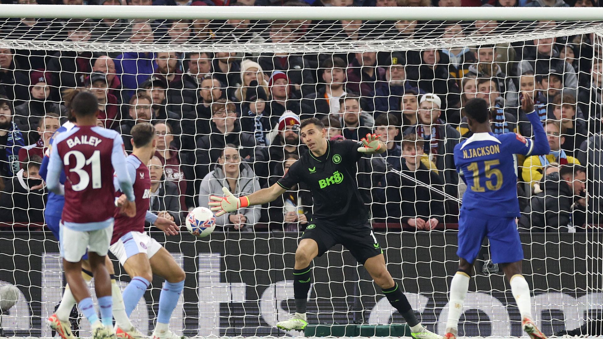 Momento do gol de Nicolas Jackson (Crédito: Getty Images)