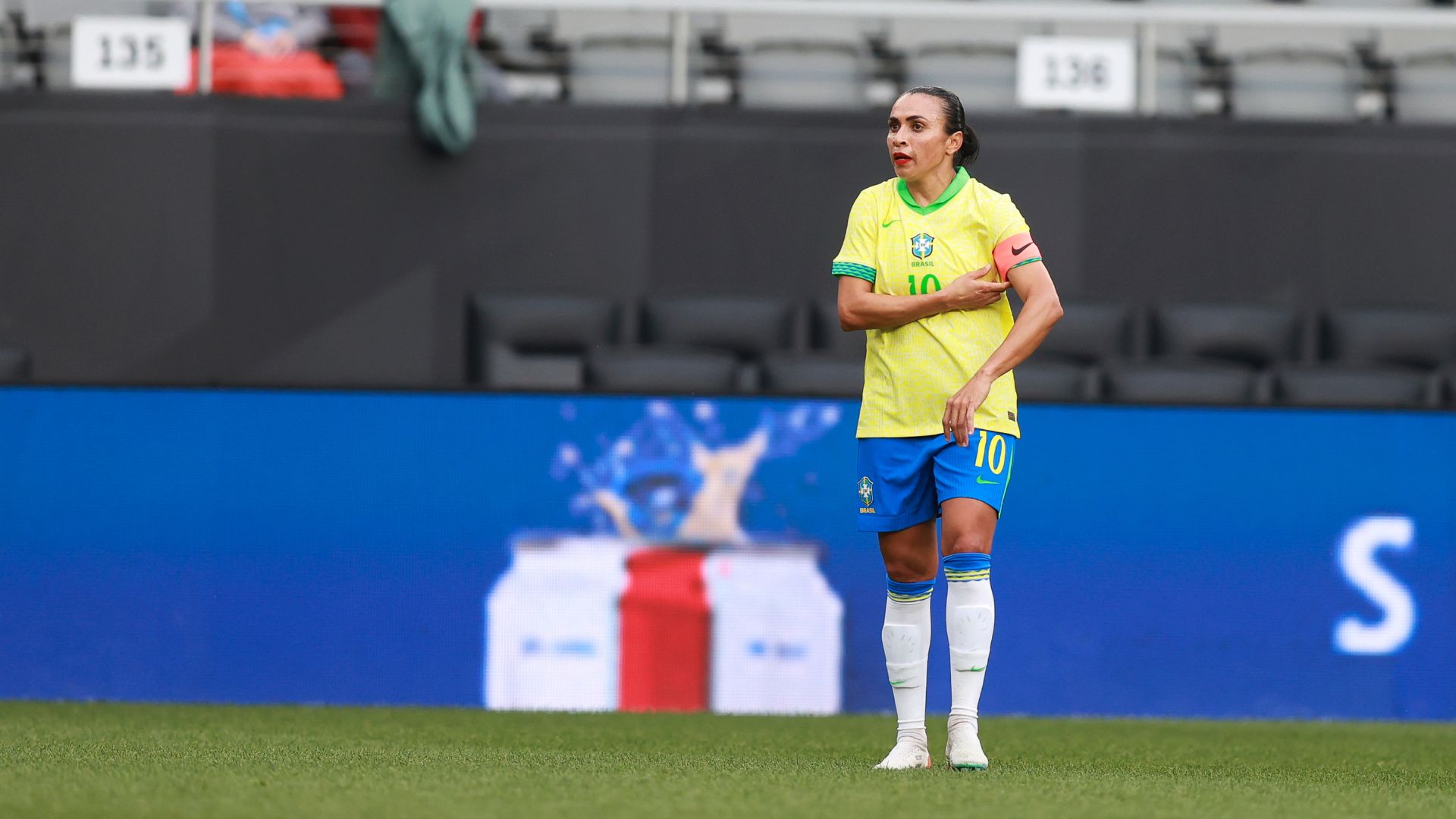 Marta em ação pela Seleção Brasileira, em partida contra o Japão (Crédito: Lívia Villas Boas / CBF)