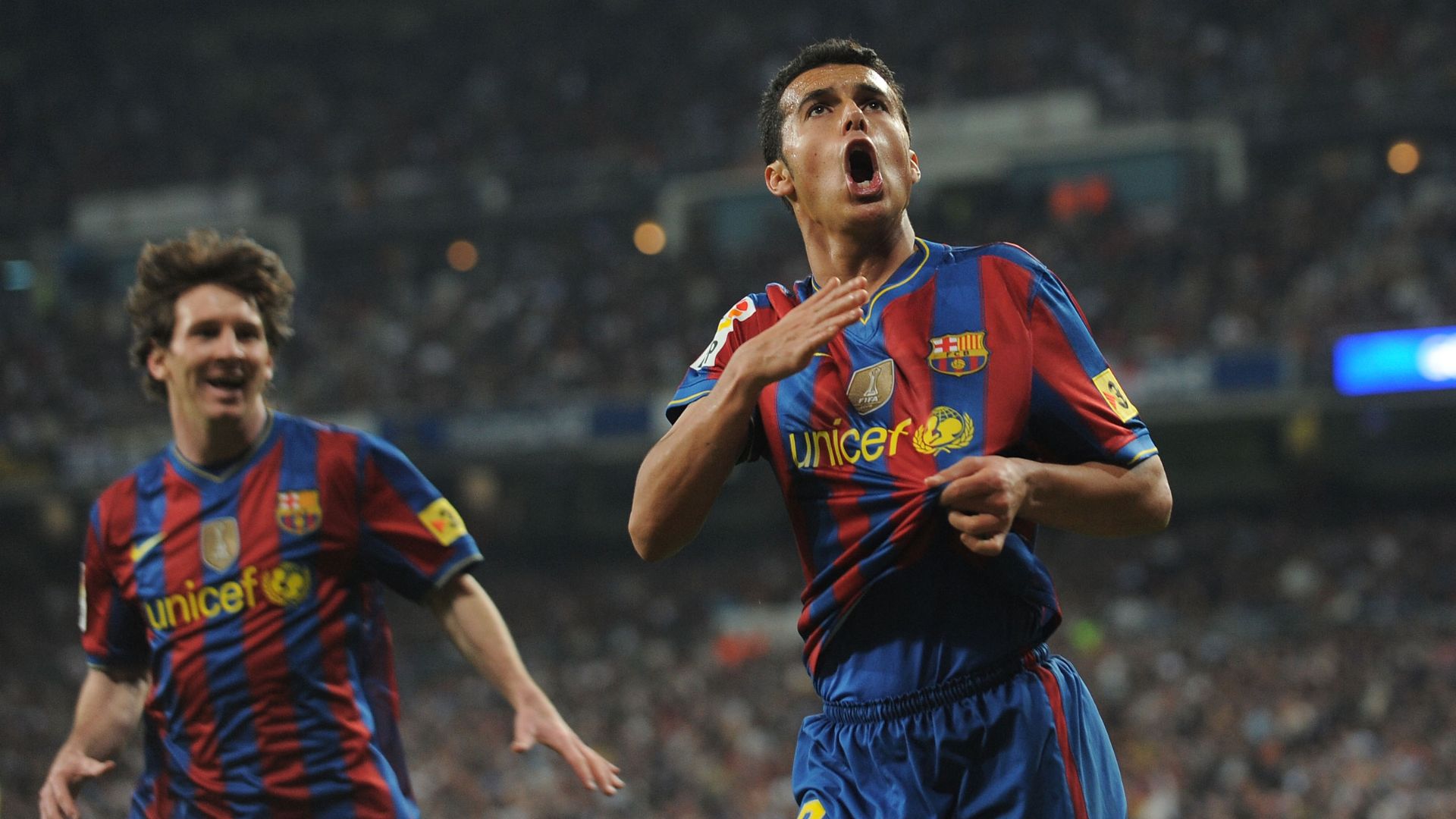 Pedro comemorando gol em El Clásico disputado em 2010 (Crédito: Getty Images)